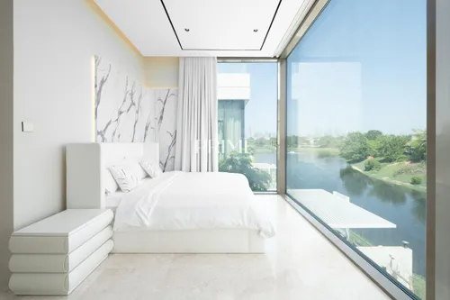 6 Bedrooms Villa in Jumeirah Park Homes