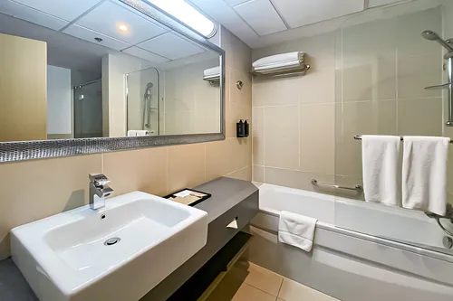 4 Bedrooms Hotel Apartment in Aparthotel Adagio Premium Dubai Al Barsha