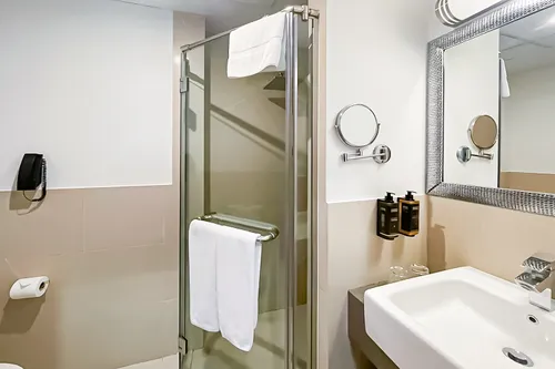 4 Bedrooms Hotel Apartment in Aparthotel Adagio Premium Dubai Al Barsha