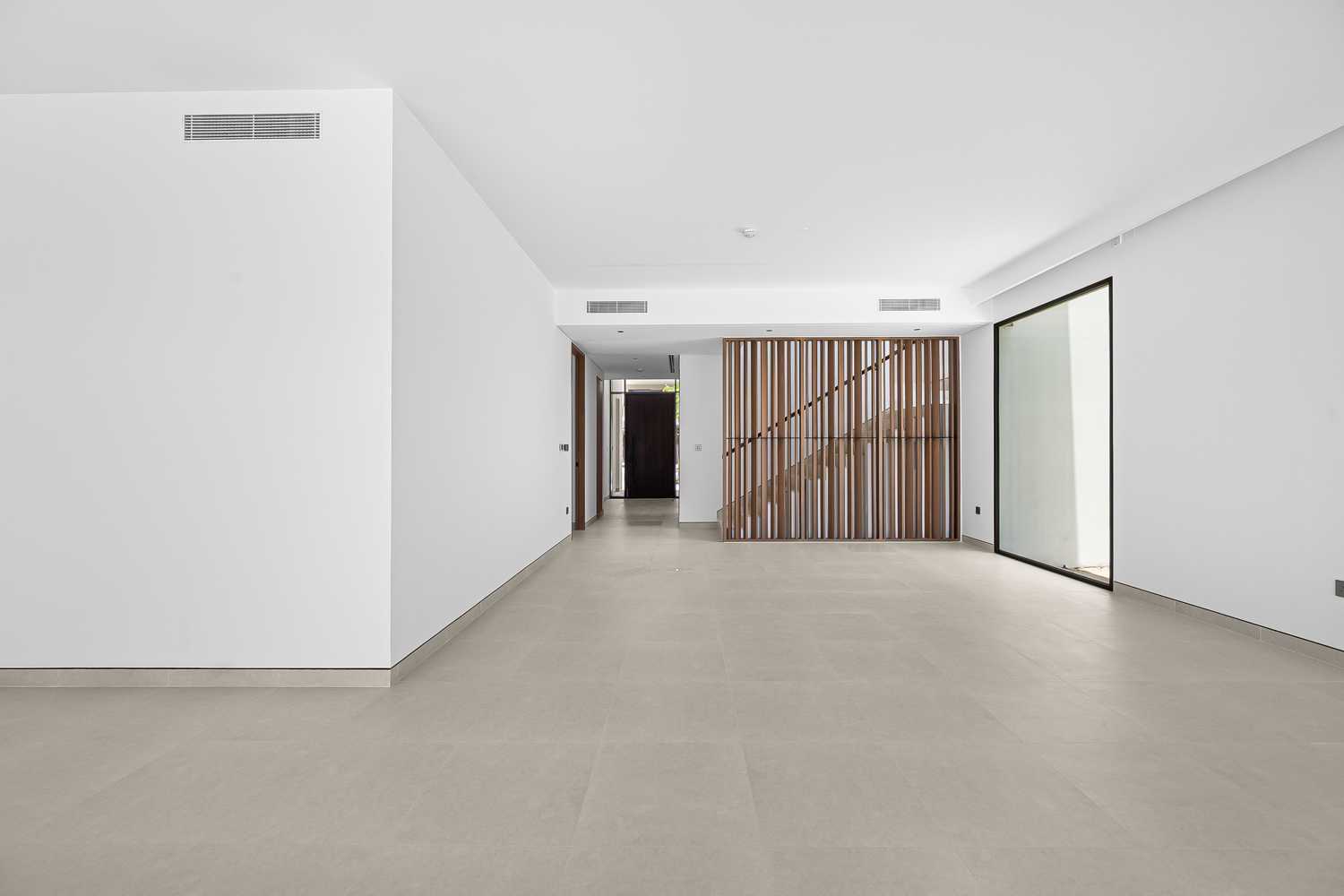 5 Bedrooms Villa in Harmony 2