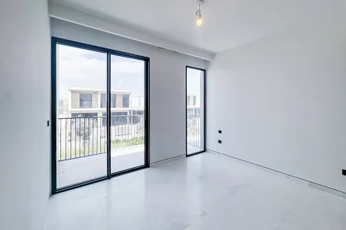 5 Bedrooms Villa in Harmony 2