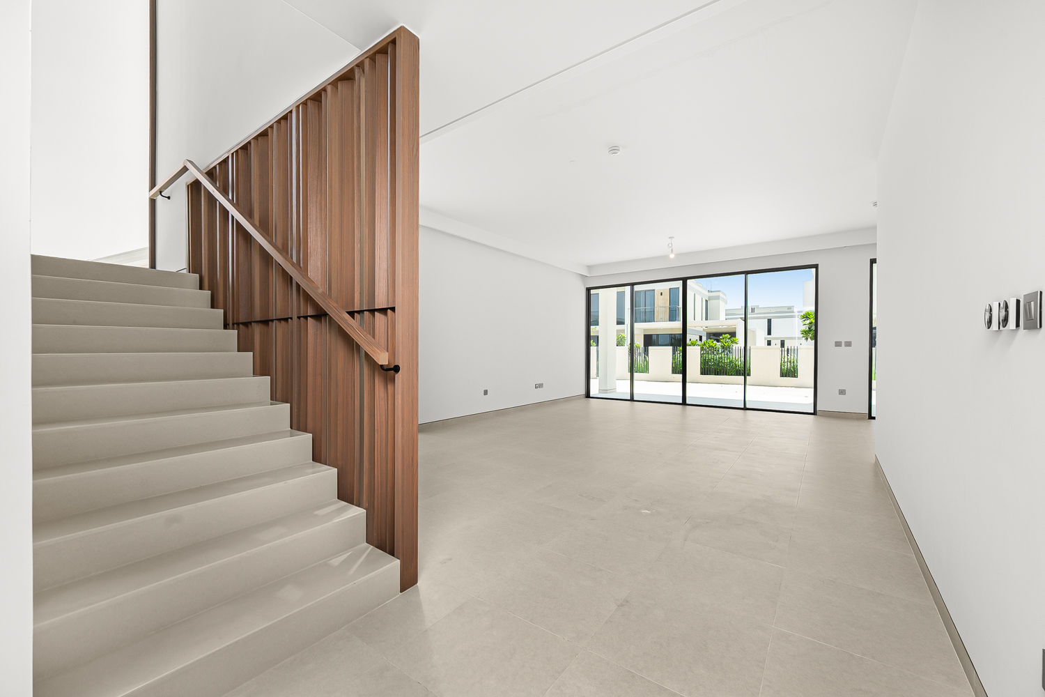 5 Bedrooms Villa in Harmony 2