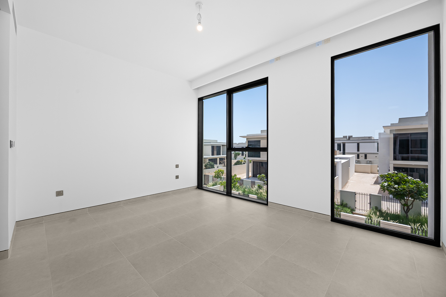 5 Bedrooms Villa in Harmony 2