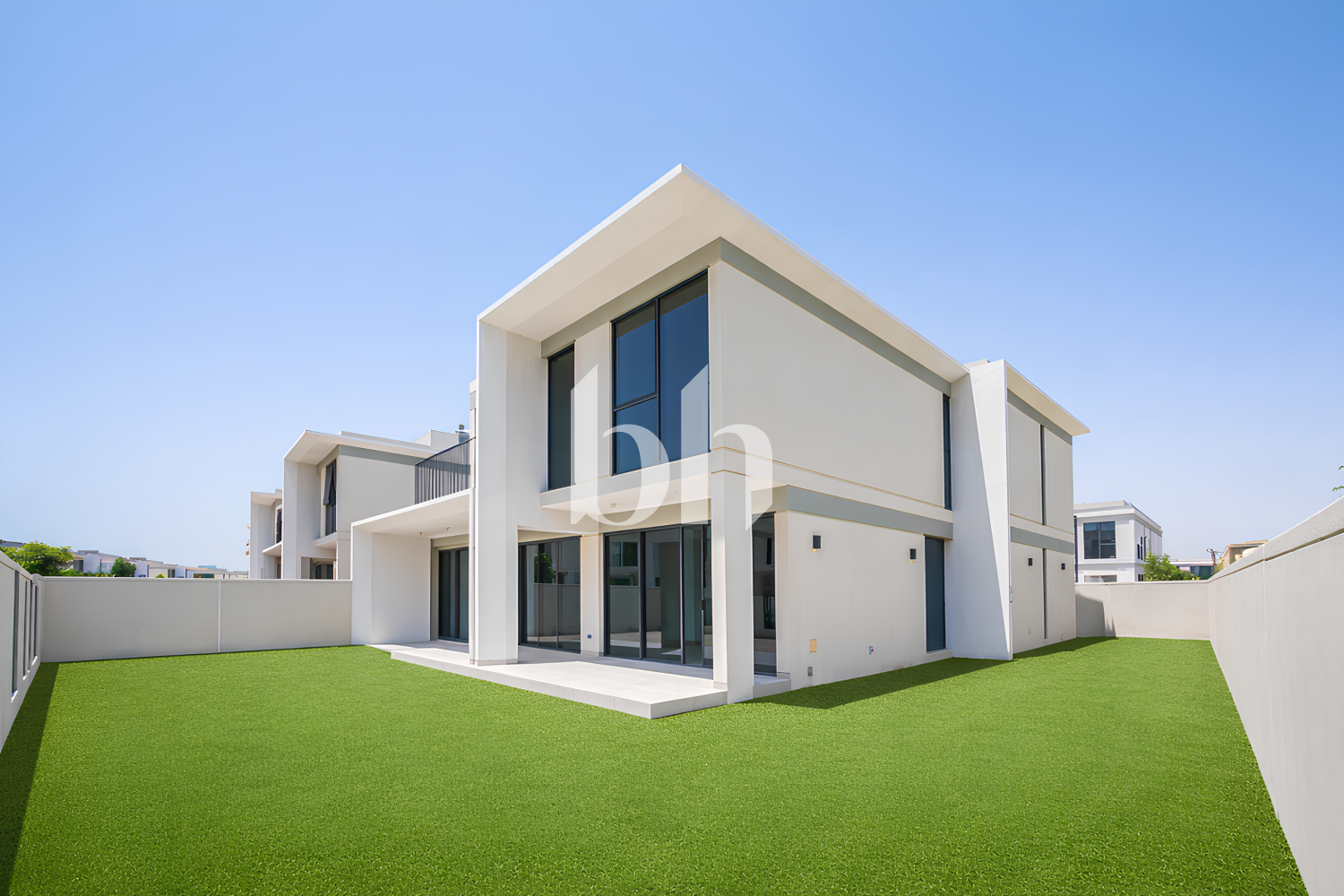 5 Bedroom | Closed Kitchen | On the Park | Genuine Listing