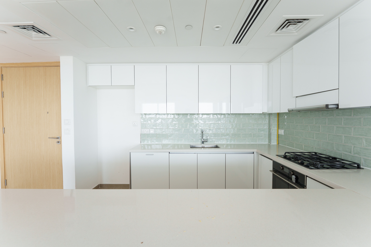 2 Bedrooms Apartment in Mayan 5