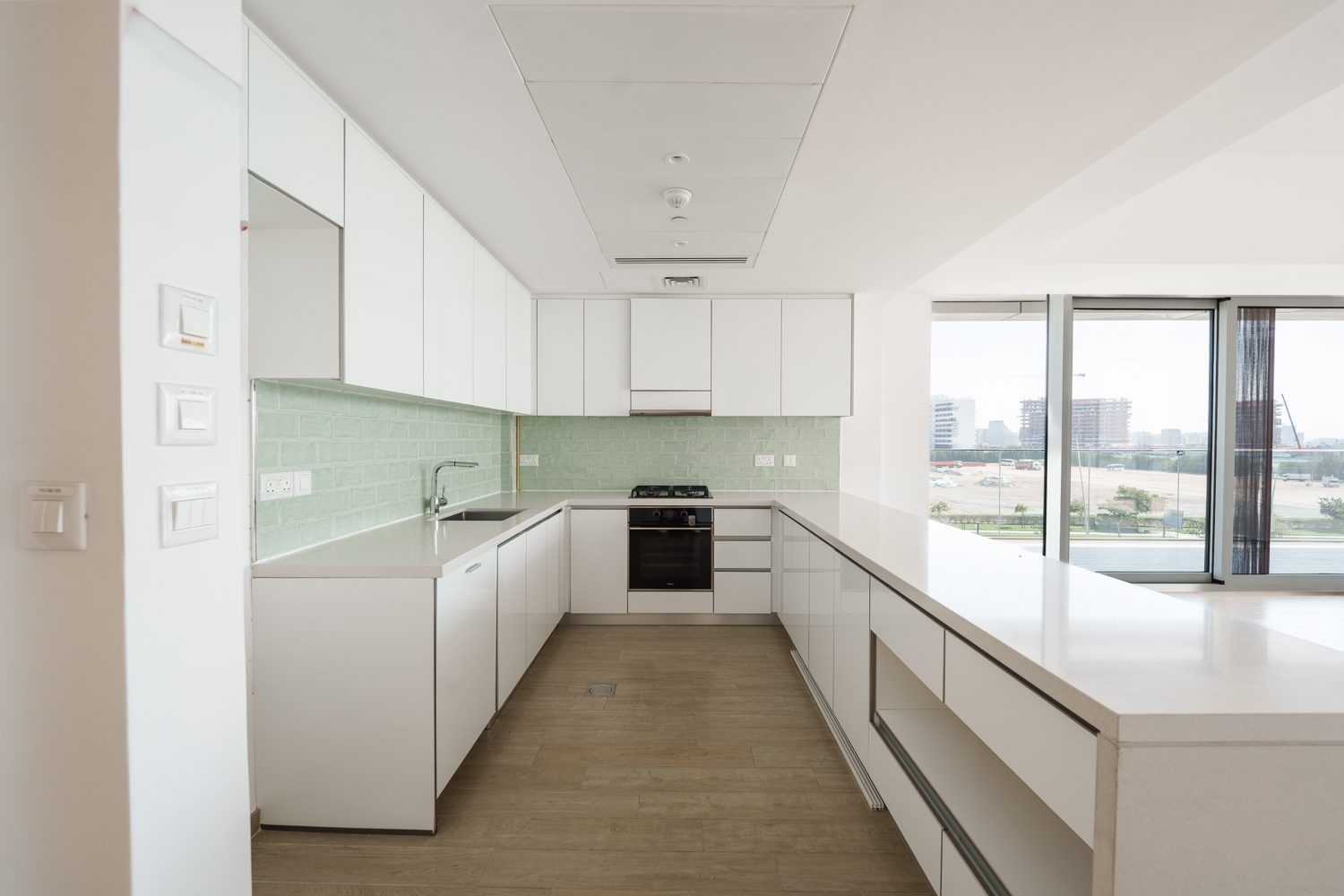 2 Bedrooms Apartment in Mayan 5