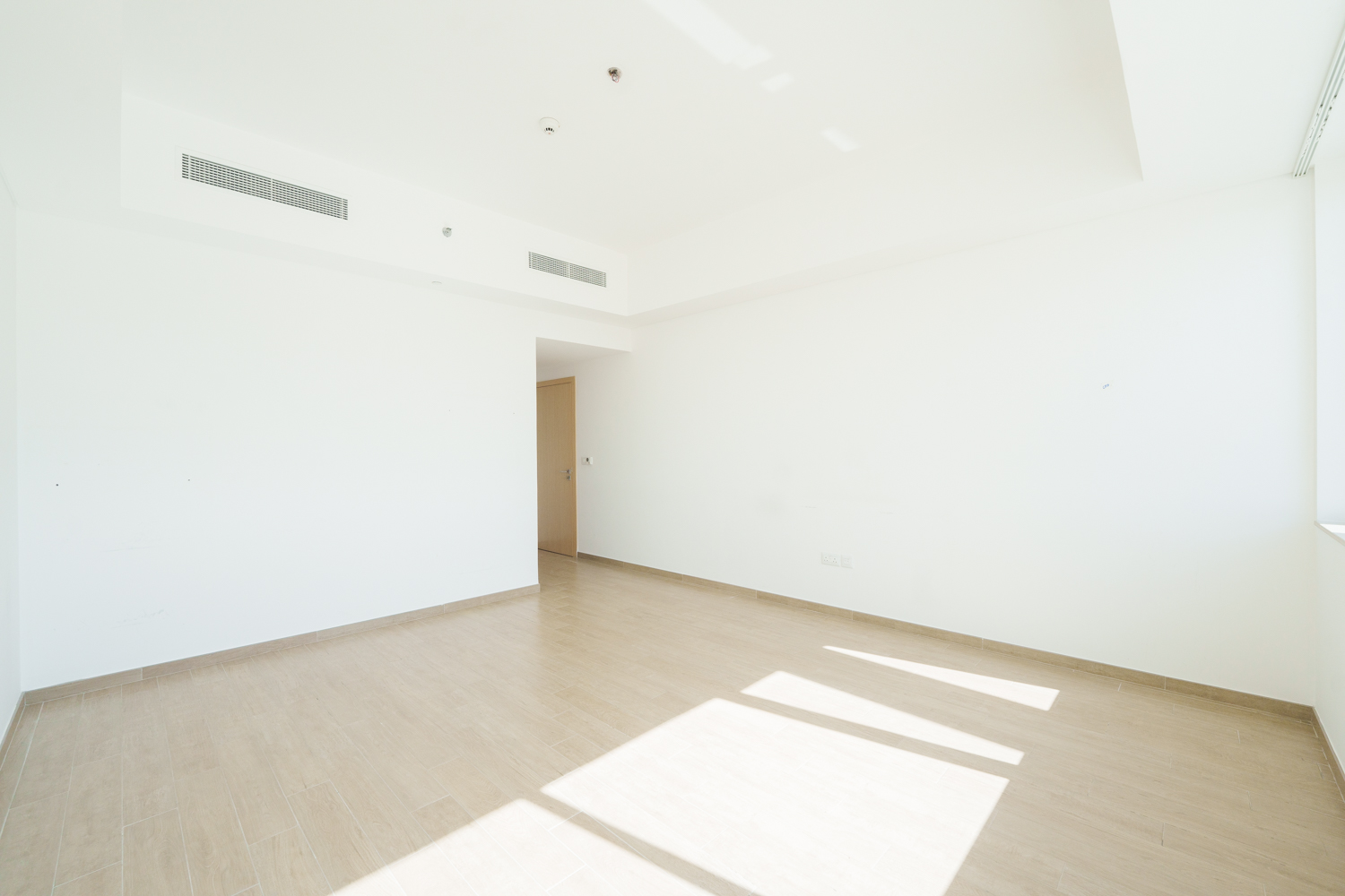 2 Bedrooms Apartment in Mayan 5