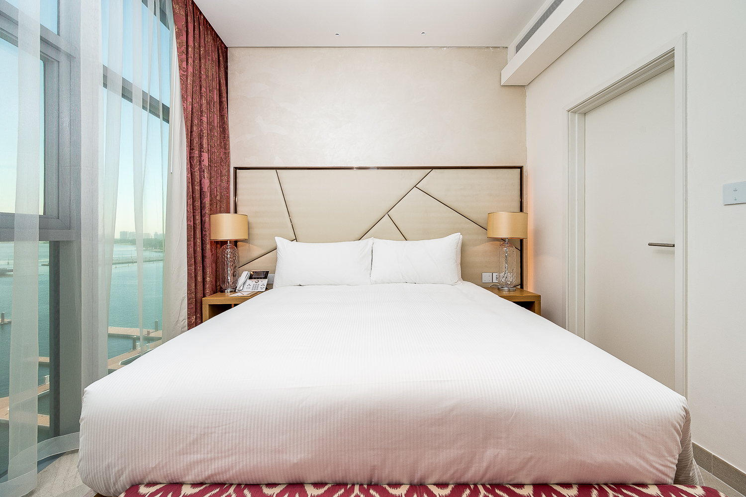 2 Bedrooms Hotel Apartment in Hilton Dubai Creek Hotel & Residences
