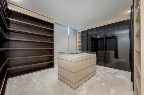 6 Bedrooms Villa in District One Villas