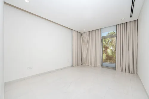 6 Bedrooms Villa in District One Villas