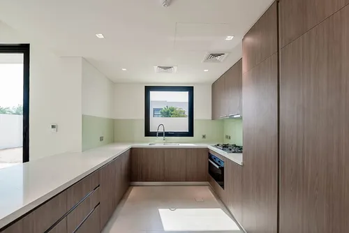 4 Bedrooms Duplex in The Magnolias