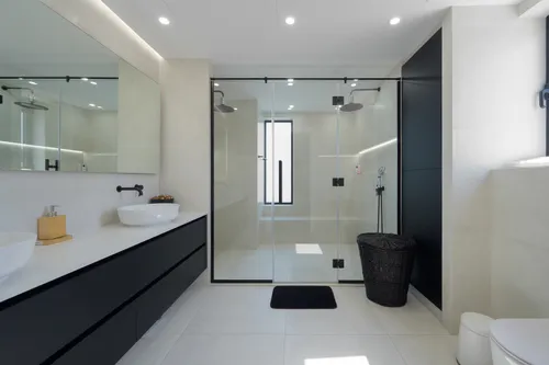 4 Bedrooms Villa in Entertainment Foyer