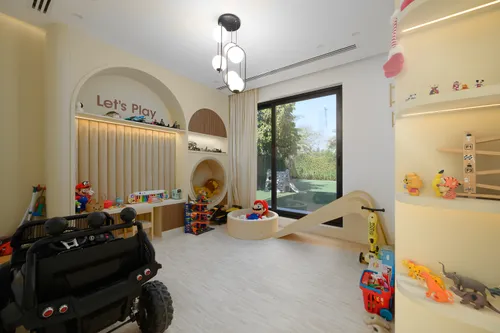 4 Bedrooms Villa in Entertainment Foyer