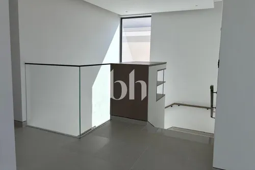 Great Location | Closed Kitchen | Rented