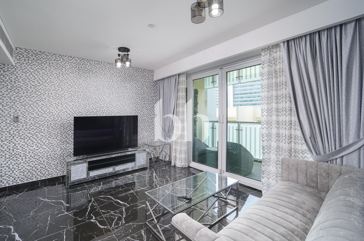 Fully Furnished | Vacant in June | Beach Access