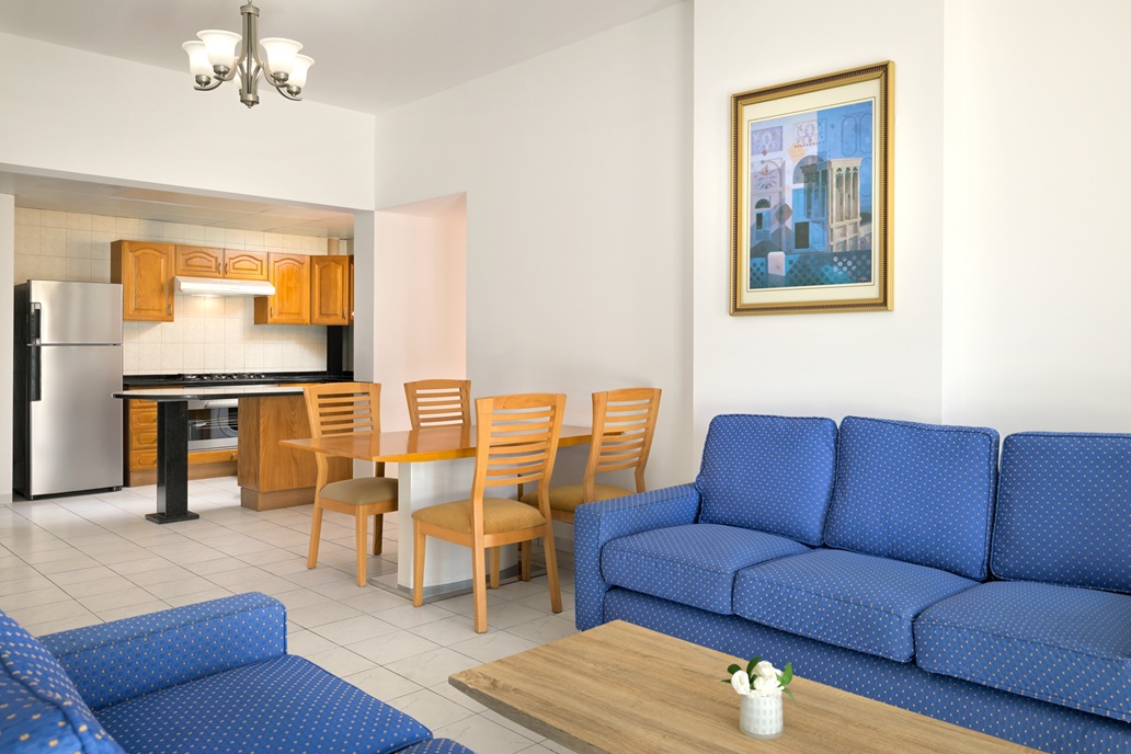 2 Bedrooms Apartment in Roda Al Murooj