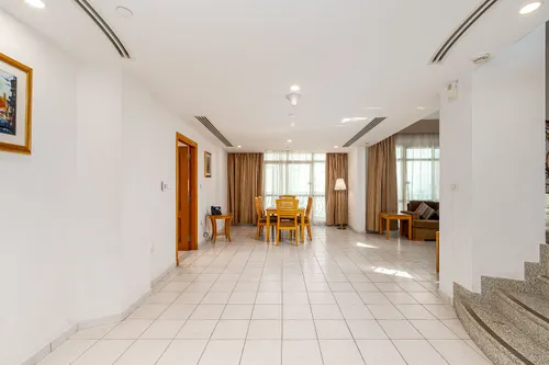 3 Bedrooms Hotel Apartment in Roda Al Murooj