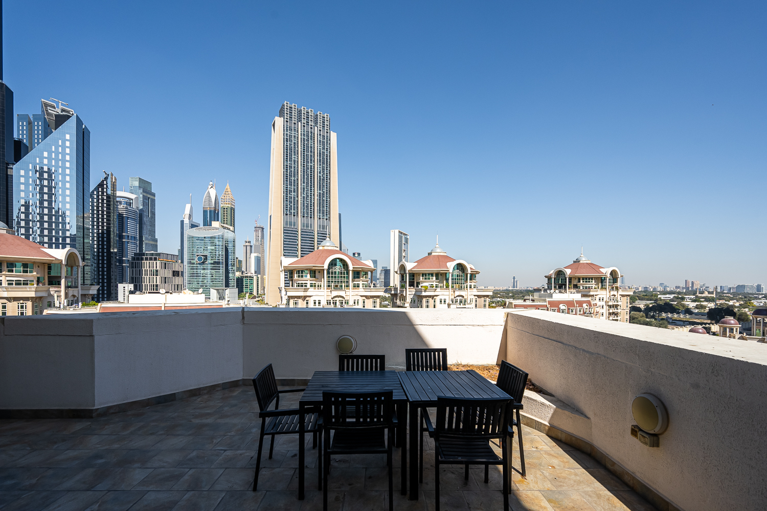 4 Bedrooms Penthouse in Roda Al Murooj