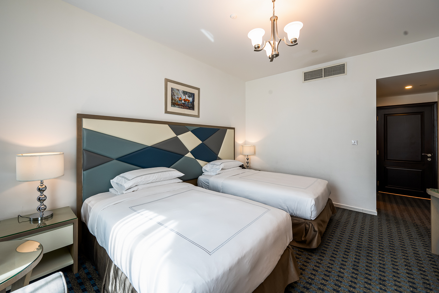 4 Bedrooms Penthouse in Roda Al Murooj