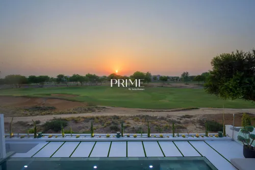 5 Bedrooms Villa in Sienna Views