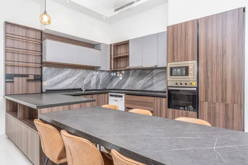 4 Bedrooms Townhouse in District 1A