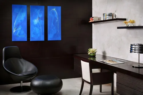 3 Bedrooms Penthouse in Marriott Harbour Hotel and Suites