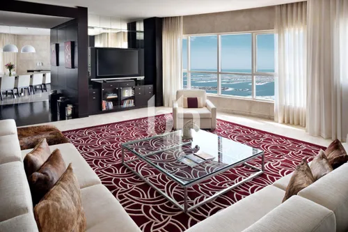 Fully Furnished 3 Bed Penthouse | Sea View