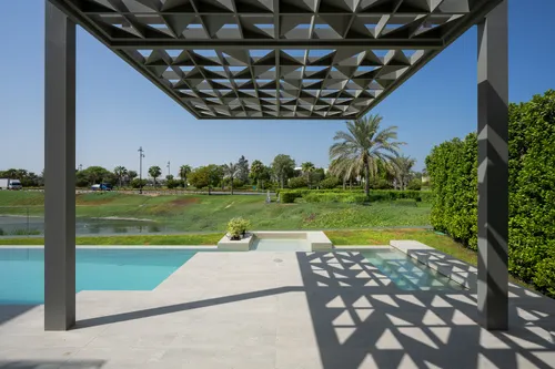 4 Bedrooms Villa in Entertainment Foyer