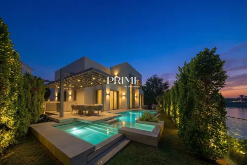 Fully upgraded | Extended | Luxury Villa