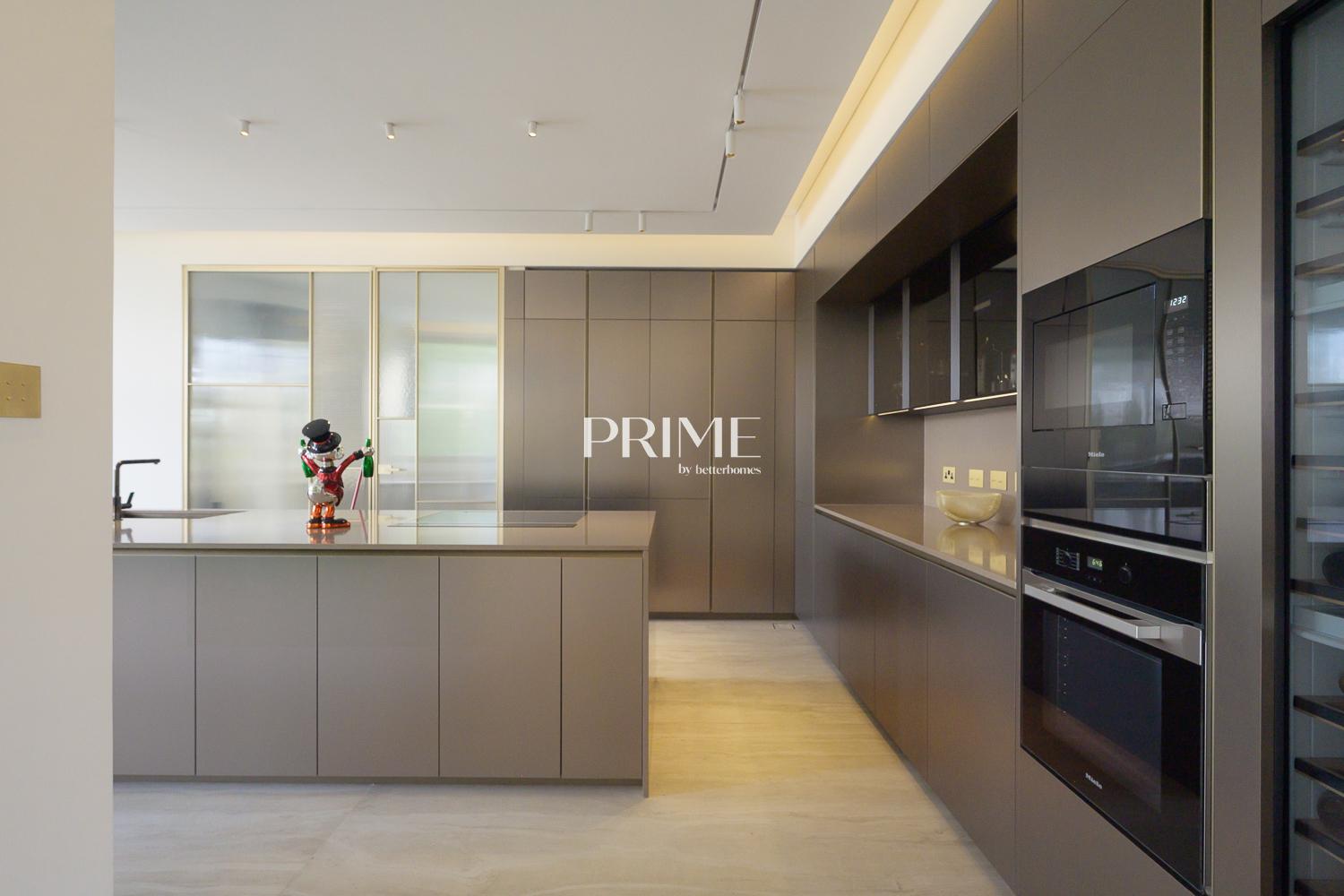 4 Bedrooms Villa in Entertainment Foyer
