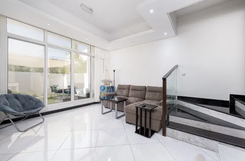 2 Bedrooms Townhouse in Al Burooj Residence 1