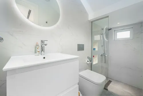 3 Bedrooms Villa in Maeen 5