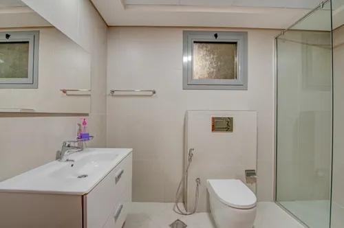 3 Bedrooms Apartment in Blue Reef Building