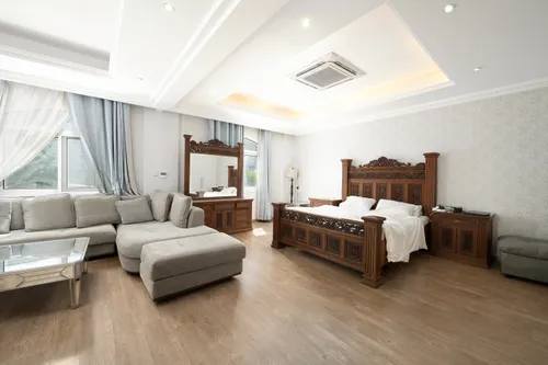 6 Bedrooms Villa in B Villas