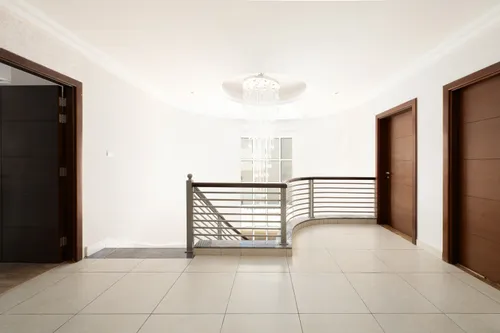 6 Bedrooms Villa in B Villas