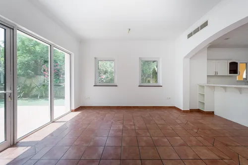 5 Bedrooms Villa in The Aldea