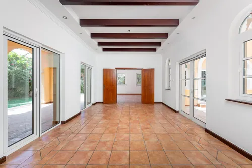 5 Bedrooms Villa in The Aldea