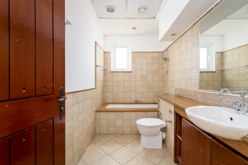 5 Bedrooms Villa in The Aldea