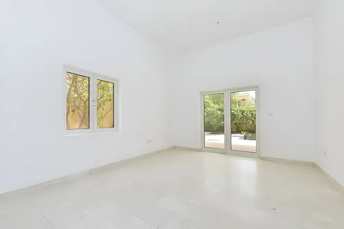 5 Bedrooms Villa in The Aldea