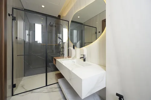 5 Bedrooms Villa in Jumeirah Park Homes