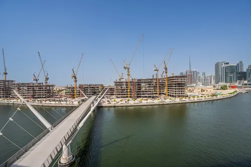 3 Bedrooms Apartment in Canal Front Residence 7