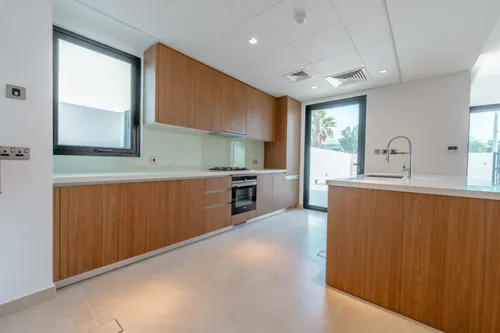 4 Bedrooms Townhouse in The Magnolias