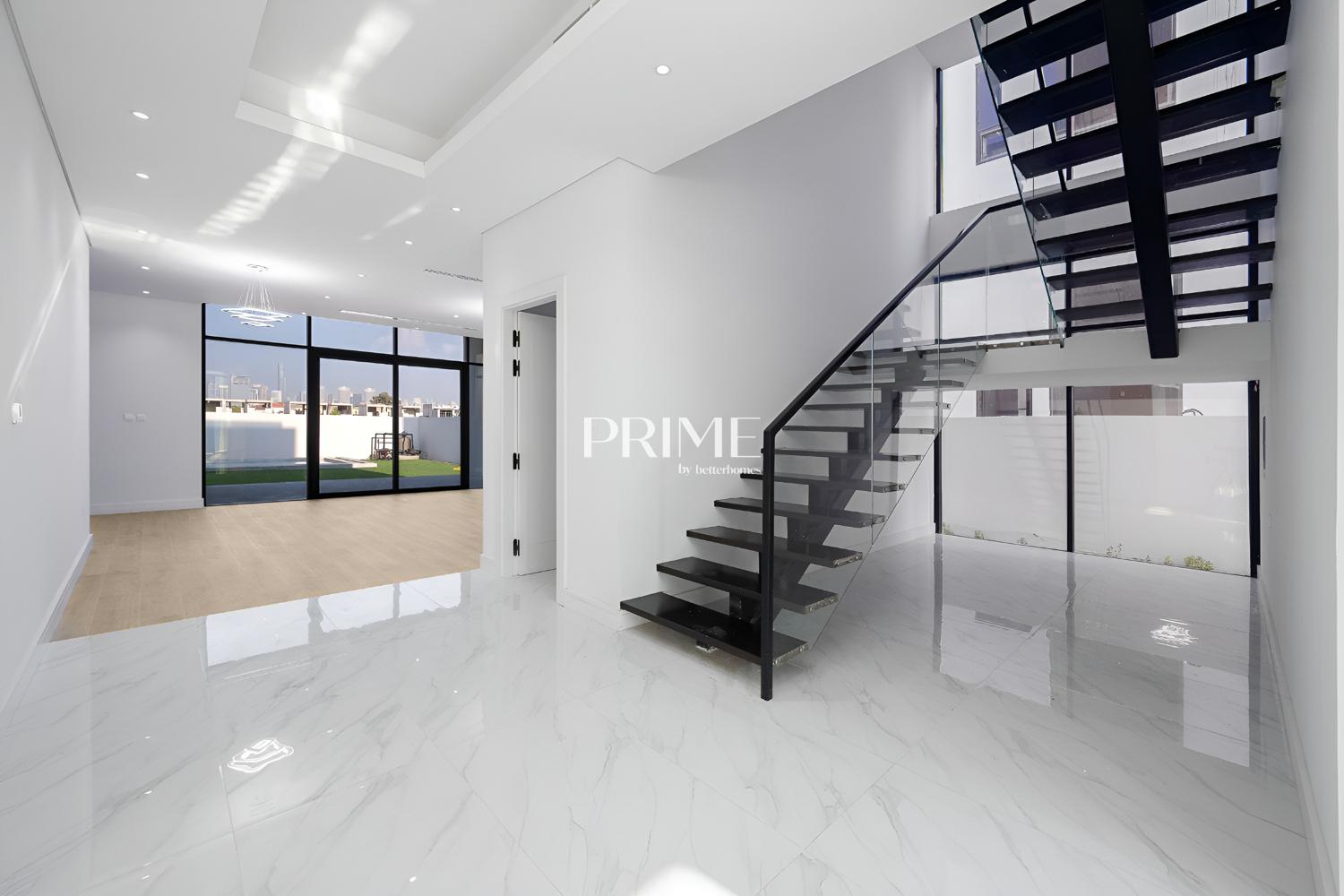 5 Bedrooms Villa in Jumeirah Park Homes
