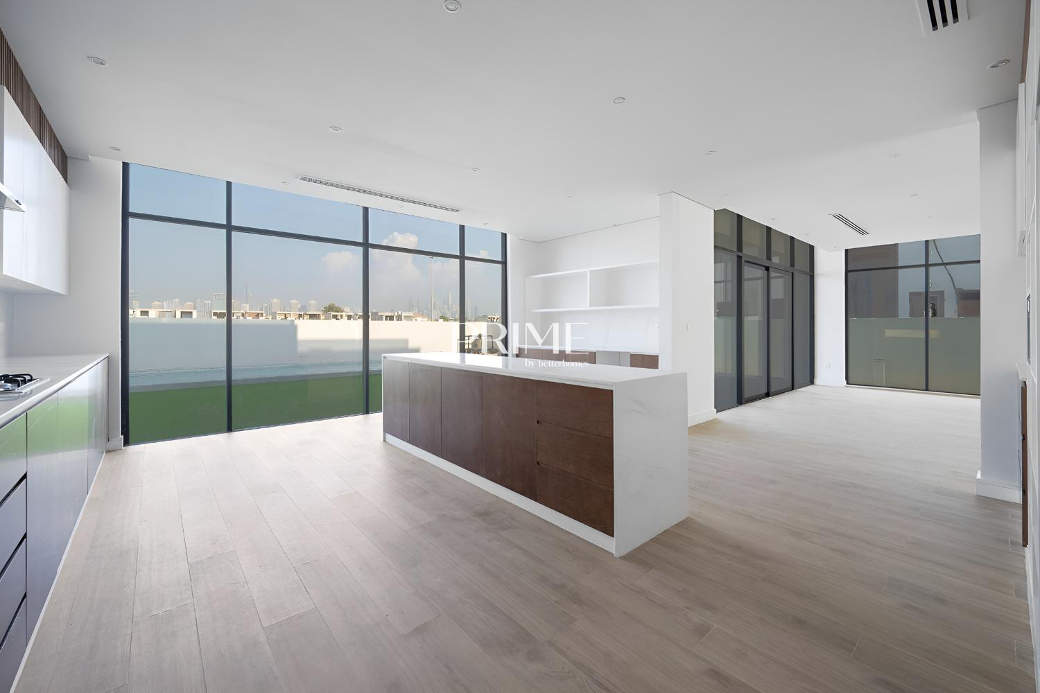 5 Bedrooms Villa in Jumeirah Park Homes