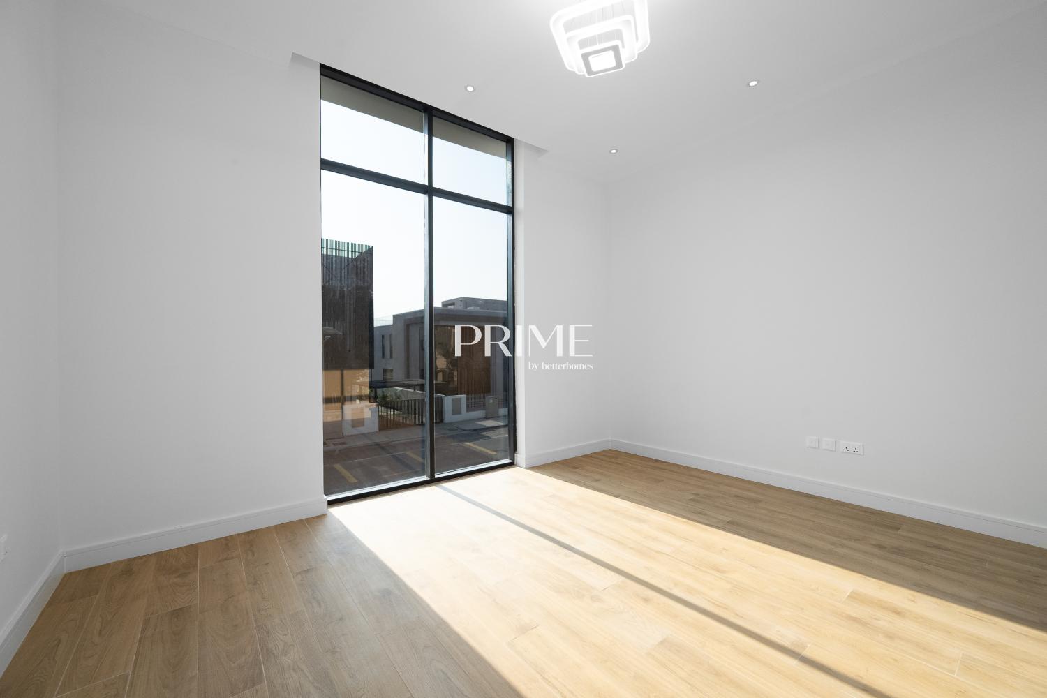 5 Bedrooms Villa in Jumeirah Park Homes