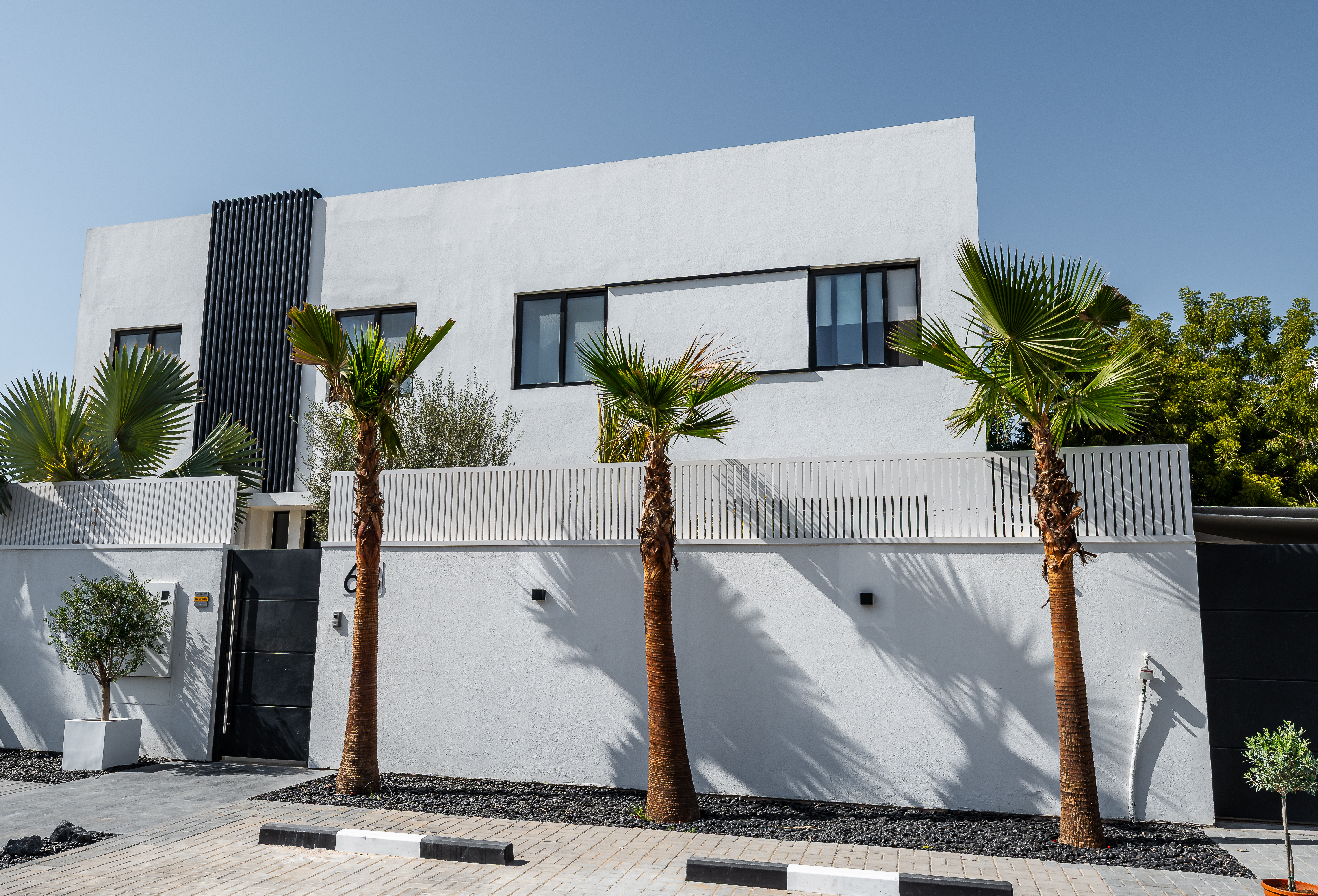 7 Bedrooms Villa in Umm Suqeim 3 Villas