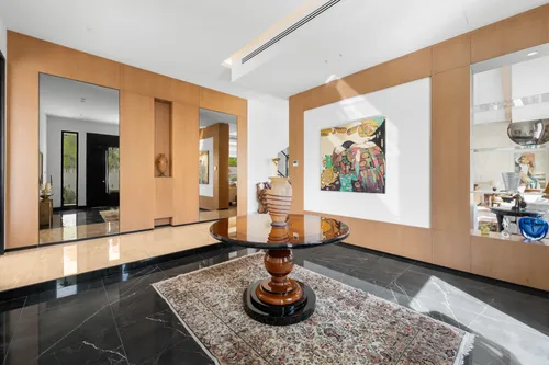 7 Bedrooms Villa in Umm Suqeim 3 Villas