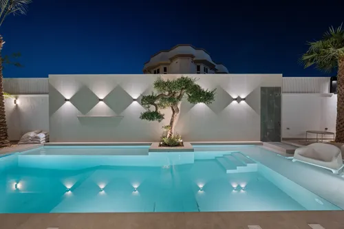 7 Bedrooms Villa in Umm Suqeim 3 Villas