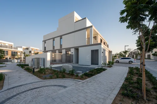 4 Bedrooms Villa in Aura 1