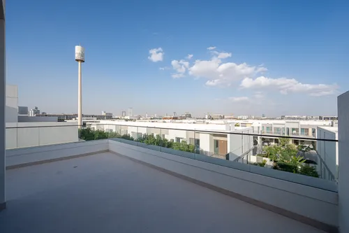 4 Bedrooms Villa in Aura 1